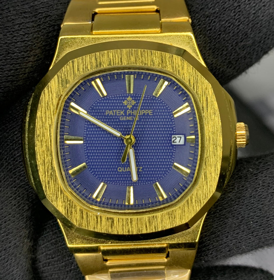 PP – Nautilus Golden with Blue Dial